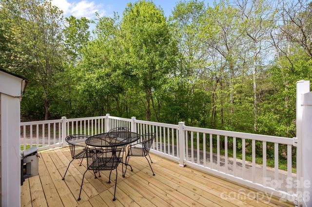 9584 Blossom Hill Drive, Huntersville, NC 28078