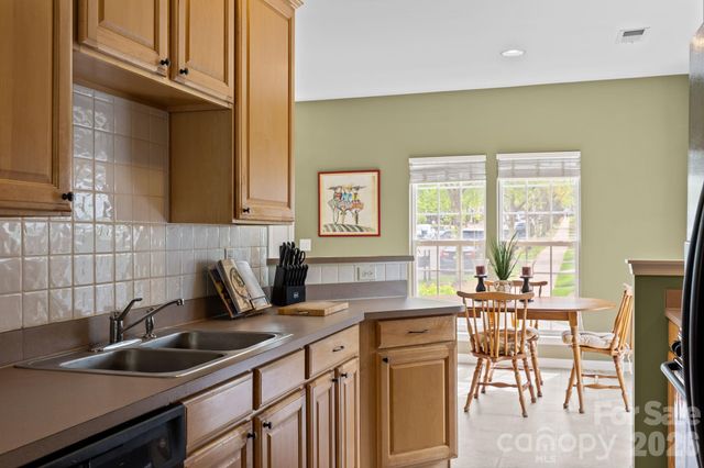 9584 Blossom Hill Drive, Huntersville, NC 28078