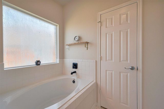 8339 Hampton Bay Drive, Baytown, TX 77523