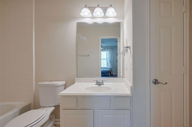 8339 Hampton Bay Drive, Baytown, TX 77523