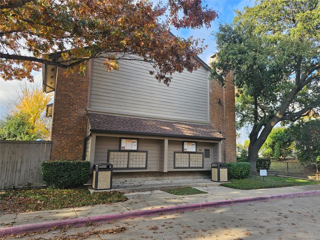 9910 Royal Lane 1204, Dallas, TX 75231