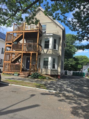12 Milton 2, Lynn, MA 01902