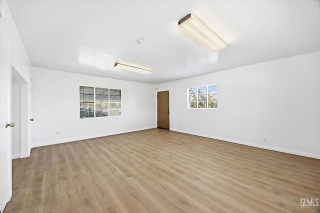 2707 Anza Street, Bakersfield, CA 93305