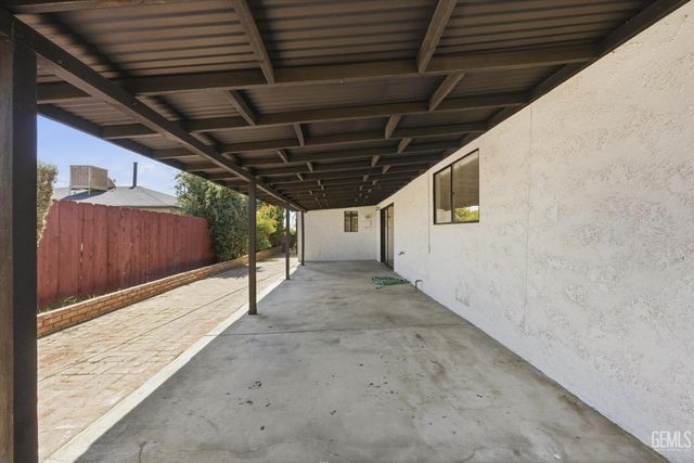 2707 Anza Street, Bakersfield, CA 93305