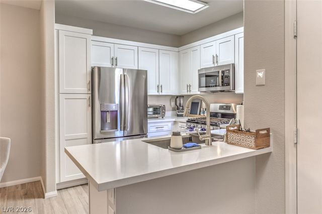 855 North Stephanie Street 1015, Henderson, NV 89014