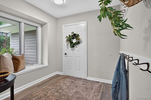 2524 Curtis Road, Leonard, MI 48367