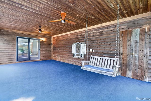 2524 Curtis Road, Leonard, MI 48367