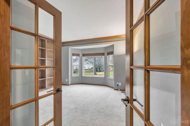 6285 Cherry Lane Farm Drive, West Chester, OH 45069