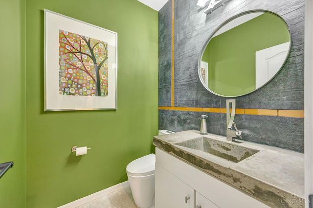 6285 Cherry Lane Farm Drive, West Chester, OH 45069