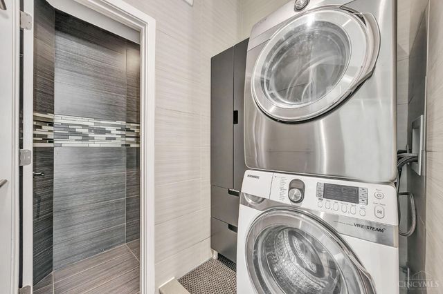 6285 Cherry Lane Farm Drive, West Chester, OH 45069