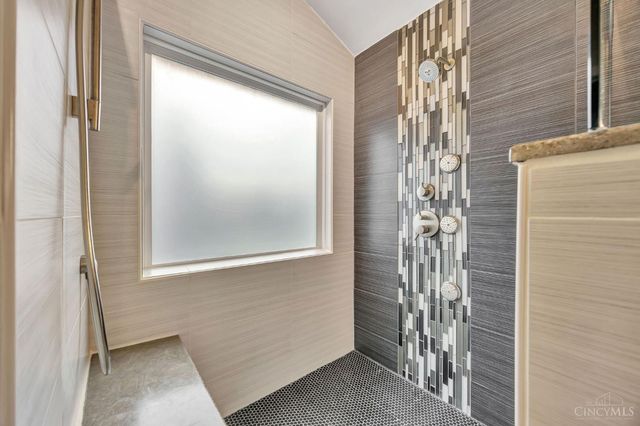 6285 Cherry Lane Farm Drive, West Chester, OH 45069