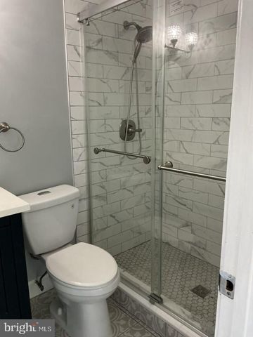 531 LOWE DR, Hague, VA 22469