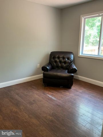 531 LOWE DR, Hague, VA 22469