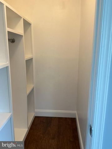 531 LOWE DR, Hague, VA 22469