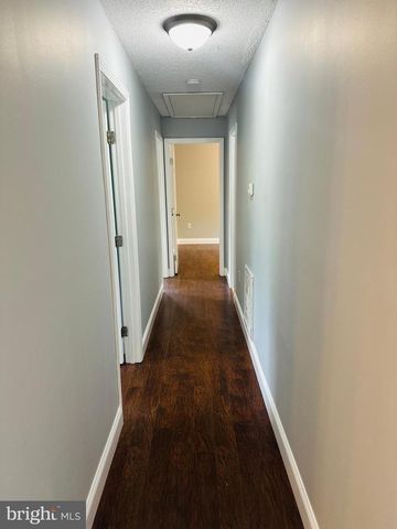 531 LOWE DR, Hague, VA 22469