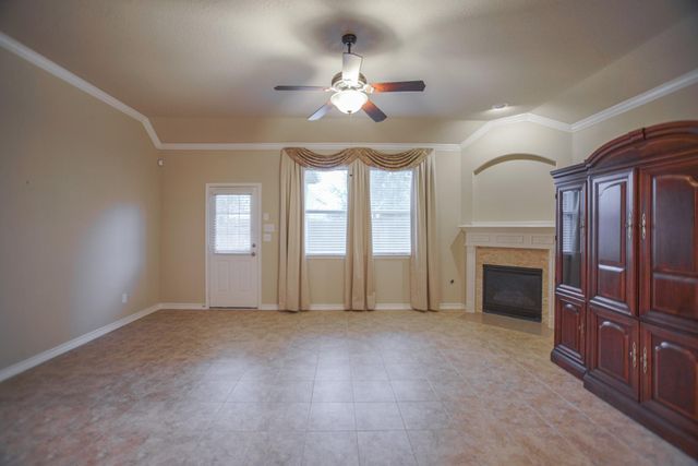 34 Tidwillow Place, The Woodlands, TX 77375