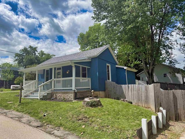 220 S Walnut Street, Ellettsville, IN 47429