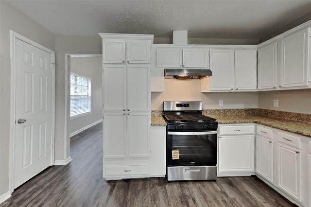 4223 Shady Village Court, Missouri City, TX 77459