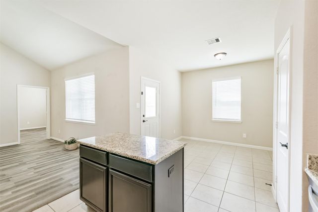 7642 Dusty Melody Lane, Conroe, TX 77304