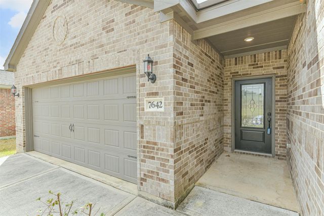 7642 Dusty Melody Lane, Conroe, TX 77304