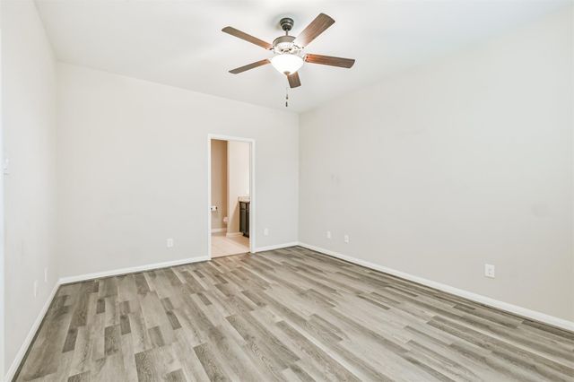 7642 Dusty Melody Lane, Conroe, TX 77304