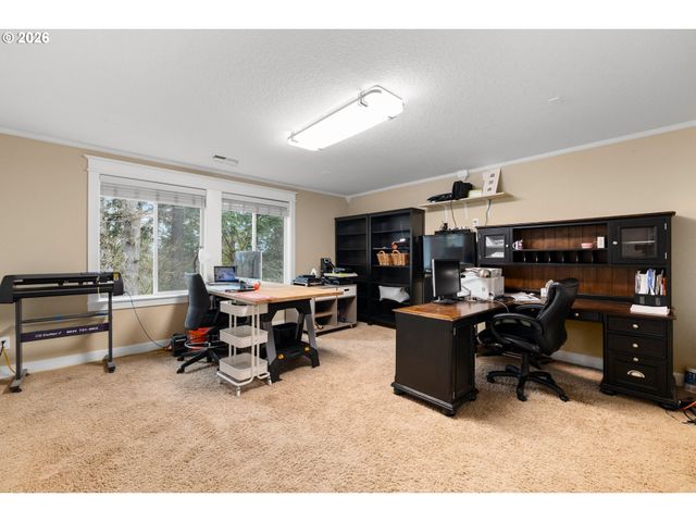 16443 Cattle Dr, Oregon City, OR 97045