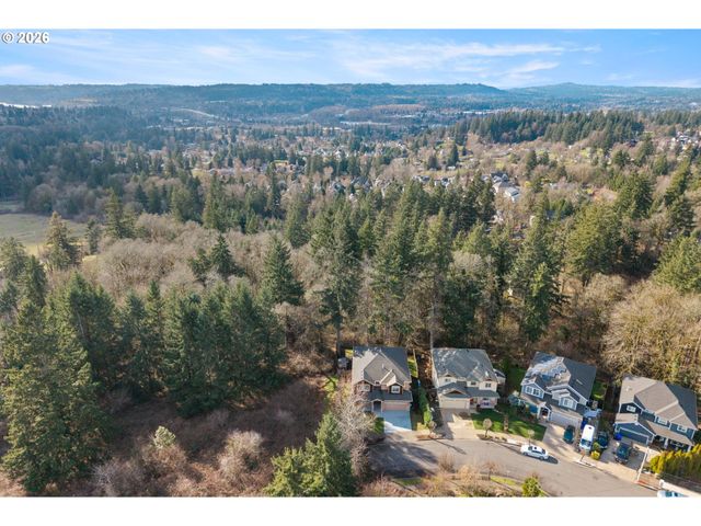 16443 Cattle Dr, Oregon City, OR 97045