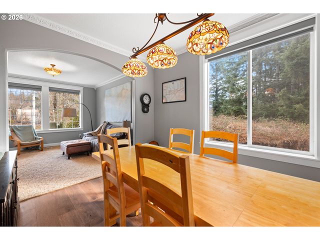 16443 Cattle Dr, Oregon City, OR 97045