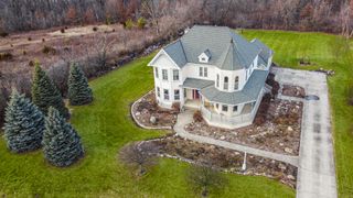 3576 W 136th Lane, Crown Point, IN 46307