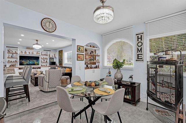 160 NE 8th Ave 27A, Hallandale Beach, FL 33009