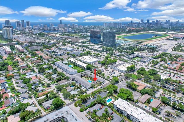 160 NE 8th Ave 27A, Hallandale Beach, FL 33009