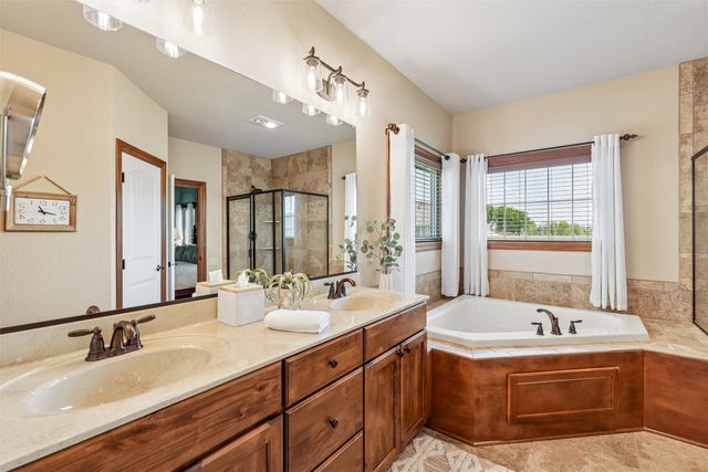 7140 Reed Lane, West Des Moines, IA 50266