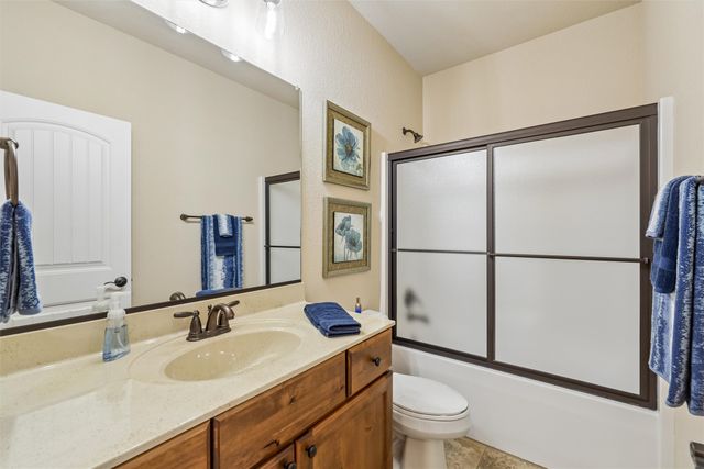 7140 Reed Lane, West Des Moines, IA 50266
