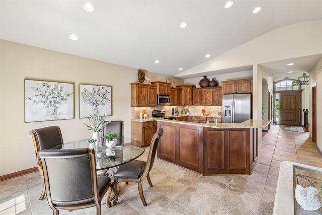 7140 Reed Lane, West Des Moines, IA 50266