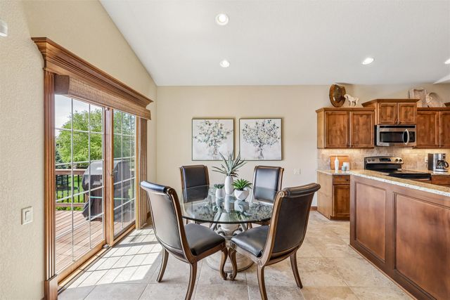 7140 Reed Lane, West Des Moines, IA 50266