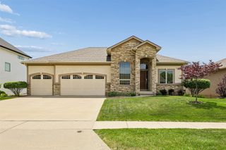 7140 Reed Lane, West Des Moines, IA 50266