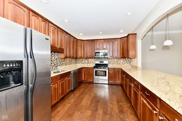 8555 One West Drive 301, Indianapolis, IN 46260