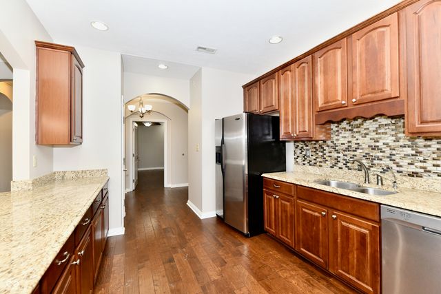 8555 One West Drive 301, Indianapolis, IN 46260