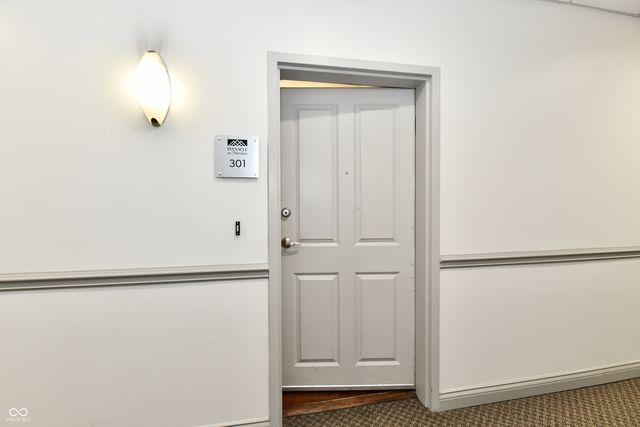 8555 One West Drive 301, Indianapolis, IN 46260