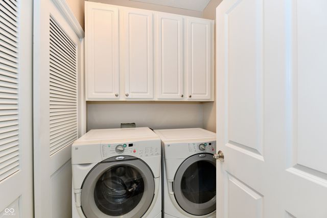 8555 One West Drive 301, Indianapolis, IN 46260