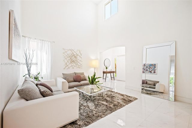 445 Conservation Drive, Weston, FL 33327