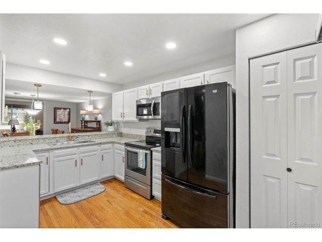 6408 S Glencoe Ct, Littleton, CO 80121