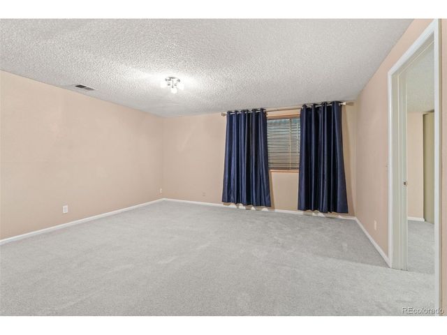 6408 S Glencoe Ct, Littleton, CO 80121