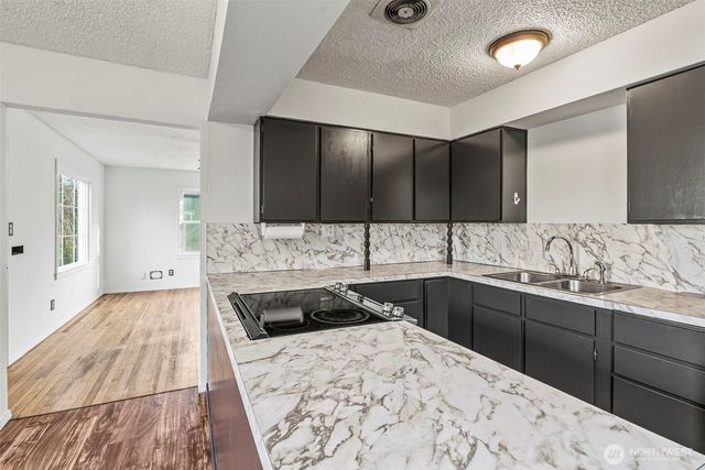 2949 Dover Street, Longview, WA 98632