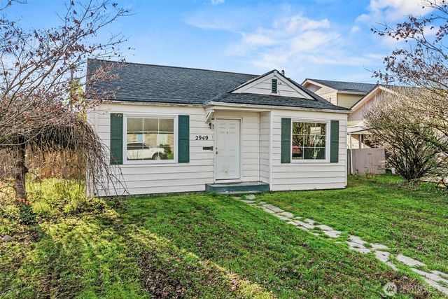 2949 Dover Street, Longview, WA 98632