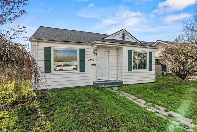 2949 Dover Street, Longview, WA 98632