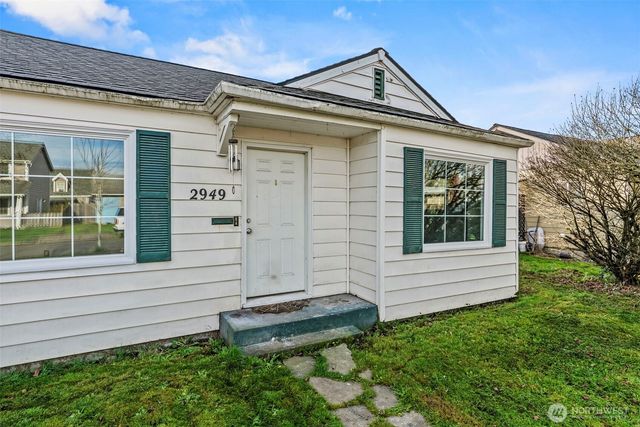 2949 Dover Street, Longview, WA 98632