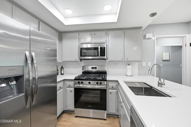 2005 Shoemaker Lane, Newbury Park, CA 91320