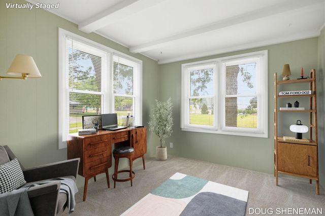 145 W Roosevelt Avenue, Holland Twp, MI 49464