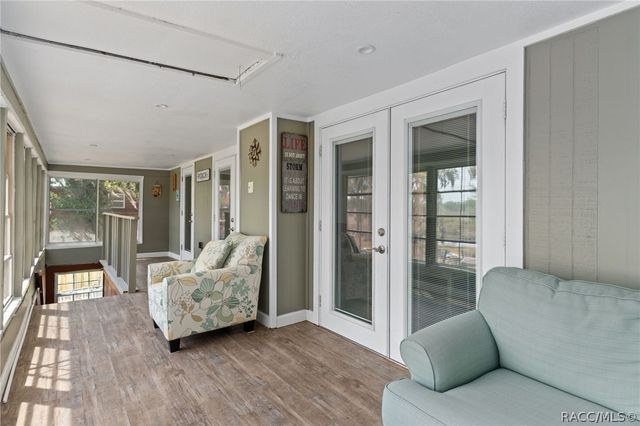 8911 S Lakeshore Drive, Floral City, FL 34436